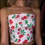Cherry crop top is being swapped online for free
