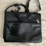 Wilson’s Leather Bag is being swapped online for free