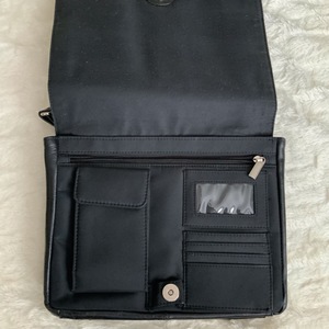 Wilson’s Leather Bag is being swapped online for free