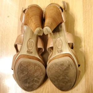 Gladiator Platform Heel Sandal is being swapped online for free
