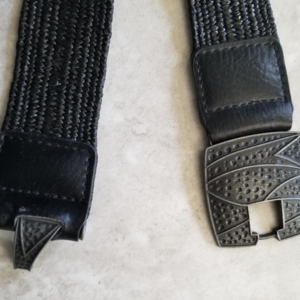 Elasticized Black ladies belt is being swapped online for free
