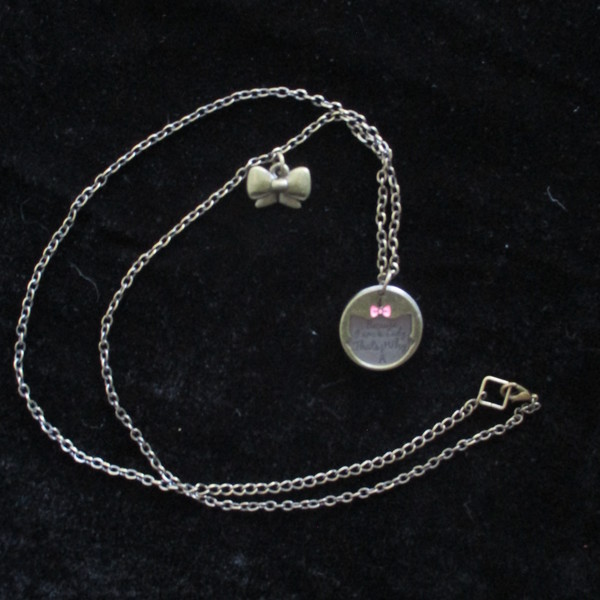 Disney Aristocats Necklace is being swapped online for free