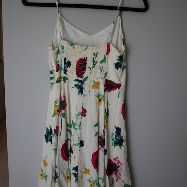 Old Navy Floral Dress - Cream  is being swapped online for free