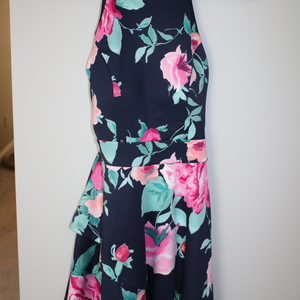 Navy Blue Floral Semi-Formal Dress is being swapped online for free