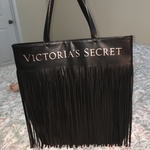 Victoria’s Secret Faux Leather Tote is being swapped online for free