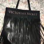 Victoria’s Secret Faux Leather Tote is being swapped online for free