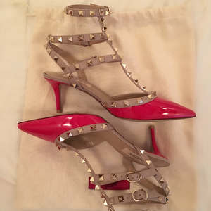 New Valentino Rockstuds is being swapped online for free