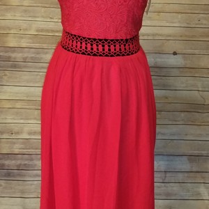 Red Sugar Lips Dress Small is being swapped online for free