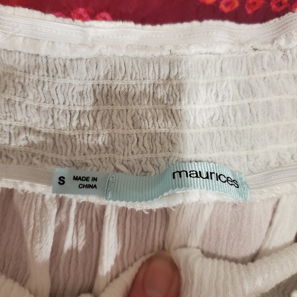Maurices small top  is being swapped online for free