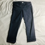 Old Navy Pixie Chinos is being swapped online for free