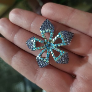 925 Pendants  is being swapped online for free