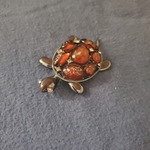 Vintage brooch  is being swapped online for free