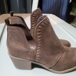 Boots new  is being swapped online for free