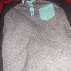 Top from aeropostale is being swapped online for free