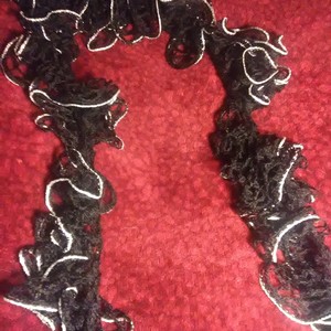 Scarf is being swapped online for free