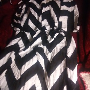 Black and white dress is being swapped online for free