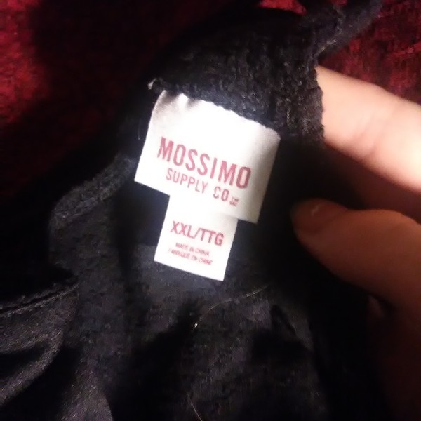 A black dress is being swapped online for free