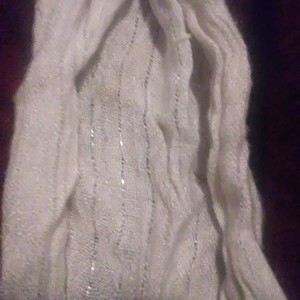 White scarf with silver lines is being swapped online for free