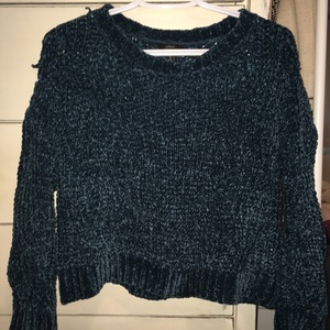 blue urban heritage knit sweater  is being swapped online for free