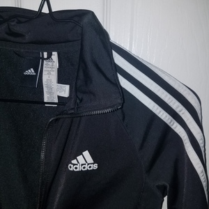 Adidas Superstar Jacket is being swapped online for free