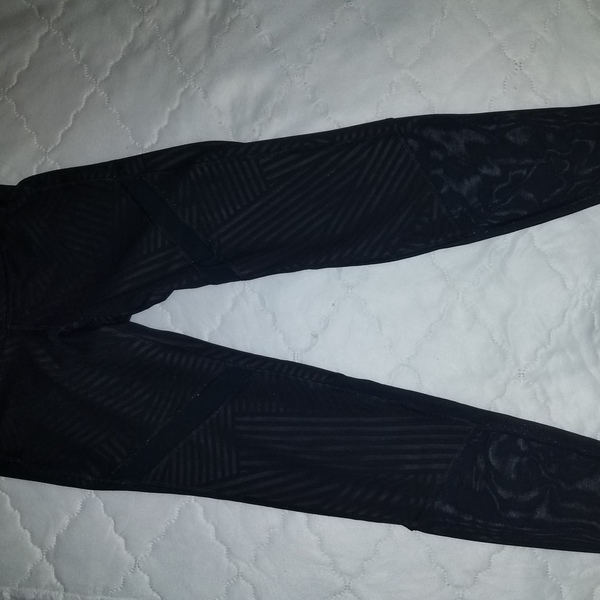 Old Navy Black Mesh Leggings is being swapped online for free