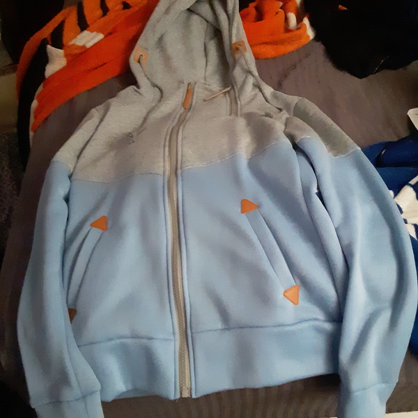 Fall is sneaking up on us!  Do you want to pay full price or use that money to enjoy activities.  is being swapped online for free