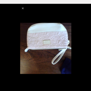 betsey johnnson purse  is being swapped online for free