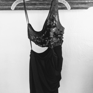 Black Sequin Single Shoulder evening/club dress is being swapped online for free