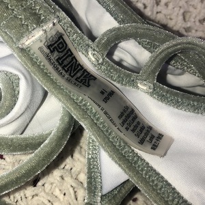 PINK Velvet Bra is being swapped online for free