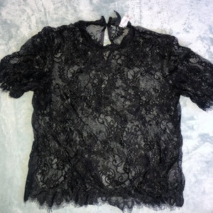 H&M Lace Shirt is being swapped online for free