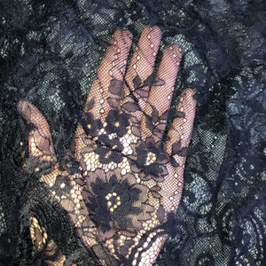 H&M Lace Shirt is being swapped online for free