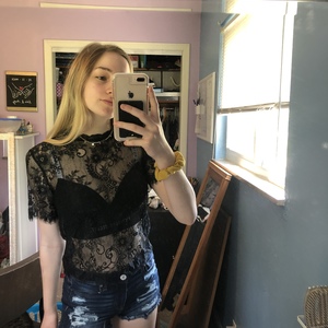 H&M Lace Shirt is being swapped online for free