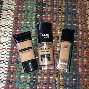 Foundation is being swapped online for free