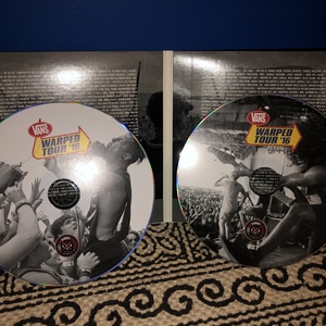 2016 Vans Warped Tour CD is being swapped online for free