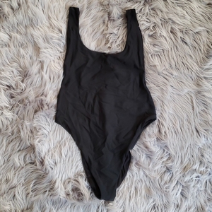 Black Aerie 1-piece swimsuit is being swapped online for free