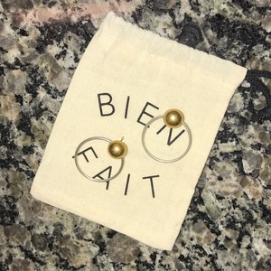 MADEWELL HOOP EARRINGS GOLD / SILVER is being swapped online for free