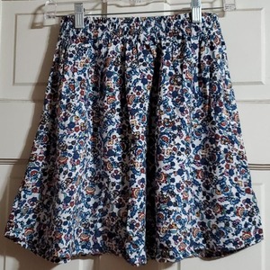 Stradivarius Floral Mini Skirt is being swapped online for free