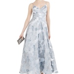 Formal Dress is being swapped online for free