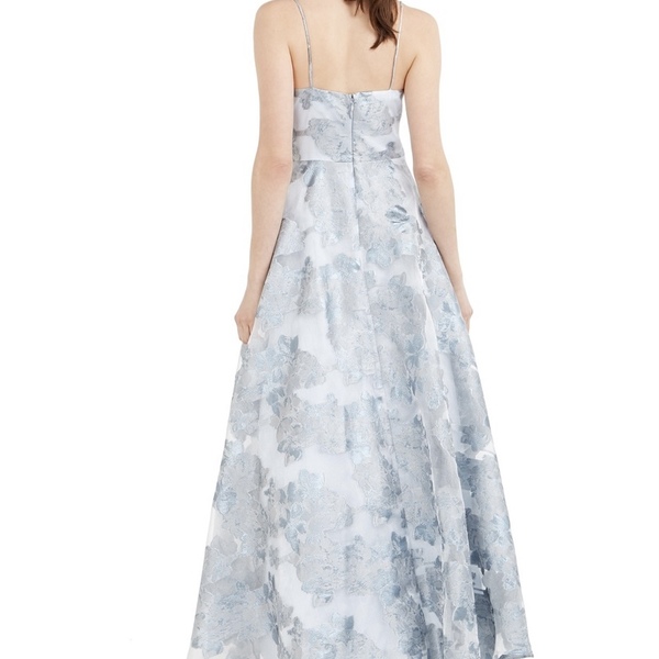 Formal Dress is being swapped online for free