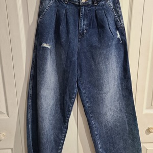 Flying Monkey wide leg jeans NWT is being swapped online for free