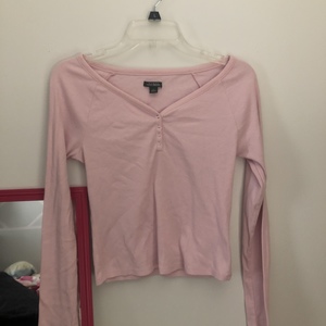 Wild Fable Medium Pink Long Sleeve is being swapped online for free