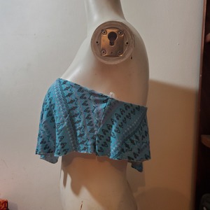 Ruffled Bandeau Sz S/M is being swapped online for free