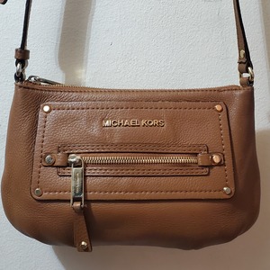Michael Kors Crossbody Bag is being swapped online for free