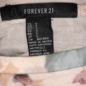 Forever 21 Floral Shirt is being swapped online for free
