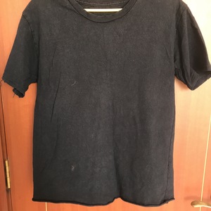 Plain Black shirt is being swapped online for free