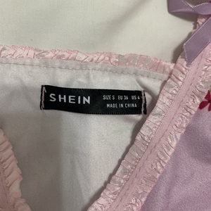 Y2k Cami Top is being swapped online for free