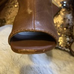 7.5 Steve Madden Wedges is being swapped online for free