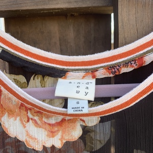 Floral Printed Blouse  is being swapped online for free