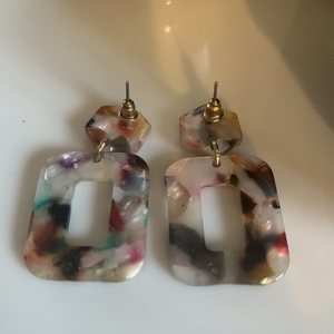 Multicolored Stud Earrings  is being swapped online for free