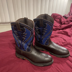 Ariat Workhog Ventek boots #100020090 is being swapped online for free